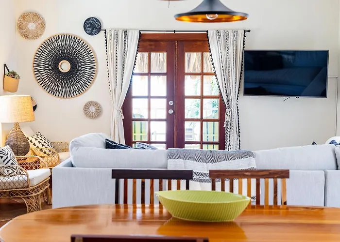 Caye Casa