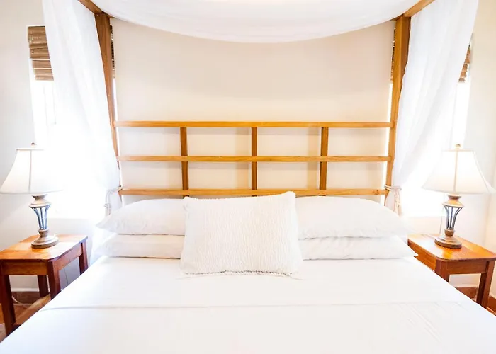 Hotel Caye Casa